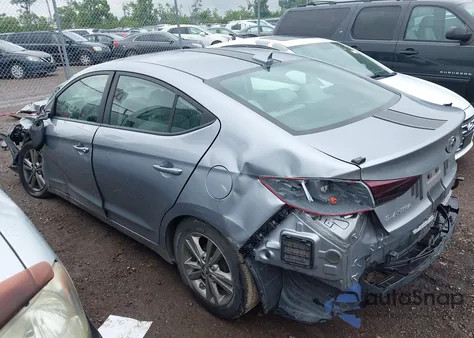 2017 Hyundai Elantra Se z USA, uszkodzony, nr VIN 5NPD84LFXHH052848